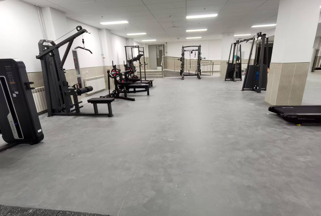 哈工大威海分校健身房的图片